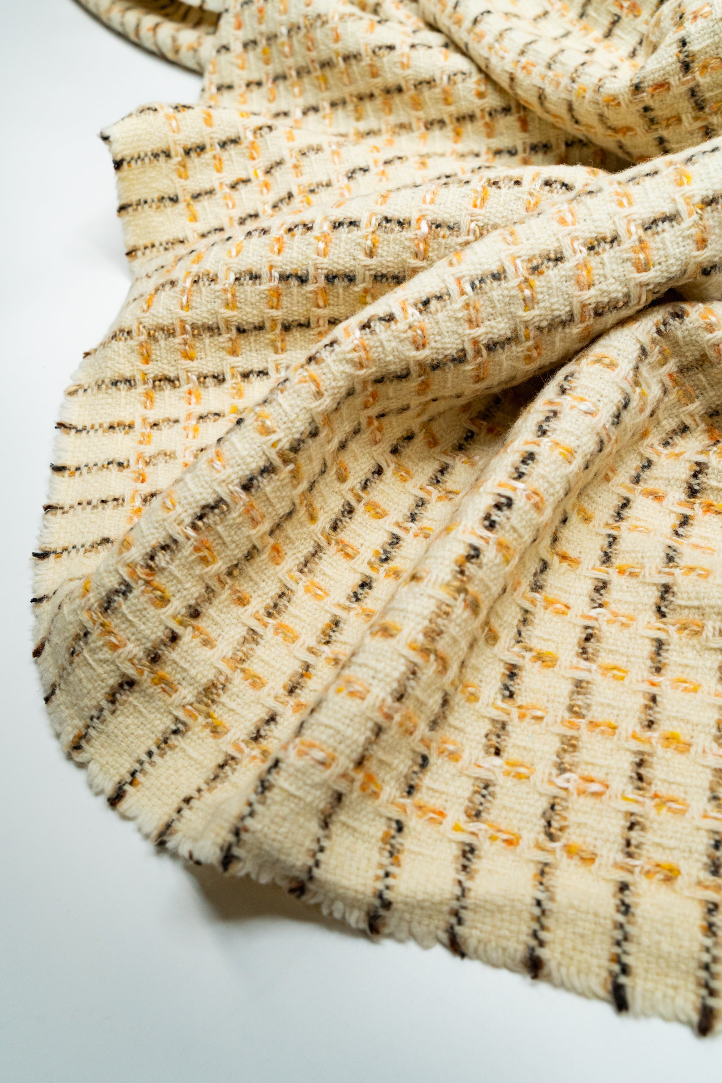 Пальтова тканина твідового плетіння